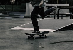 开云-莱万赛点兑现，休斯顿火箭淘汰北京首钢晋级四强，主帅激动落泪